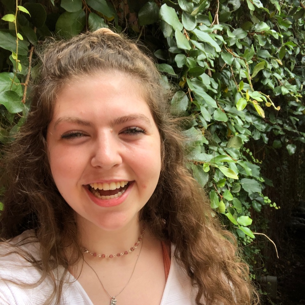 Meet your Posher, Maddie